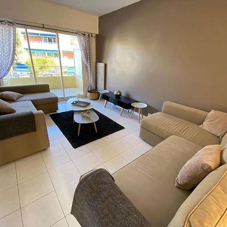 Superbe T2 4 Etoiles Climatise Faviere Refait A Neuf Apartment Bormes-les-Mimosas Exterior photo